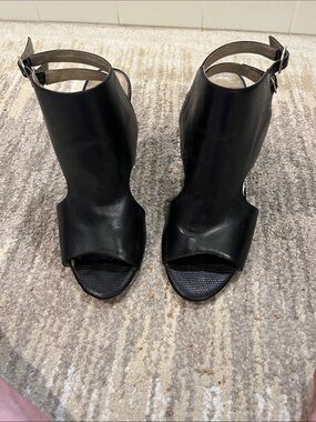 Ann Taylor Black Leather Open-Toe Ankle-Heel Sandals